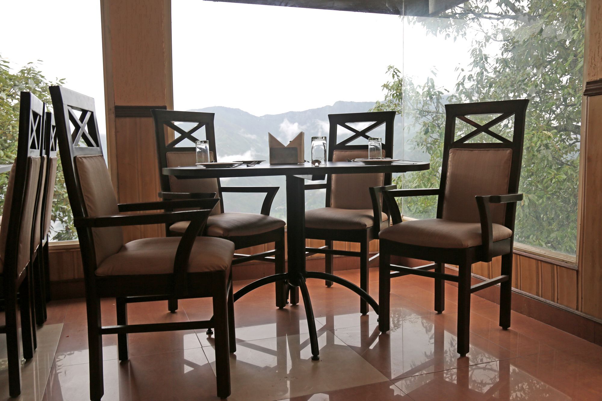 מוסורי Oyo 5248 Surbee Resorts מראה חיצוני תמונה